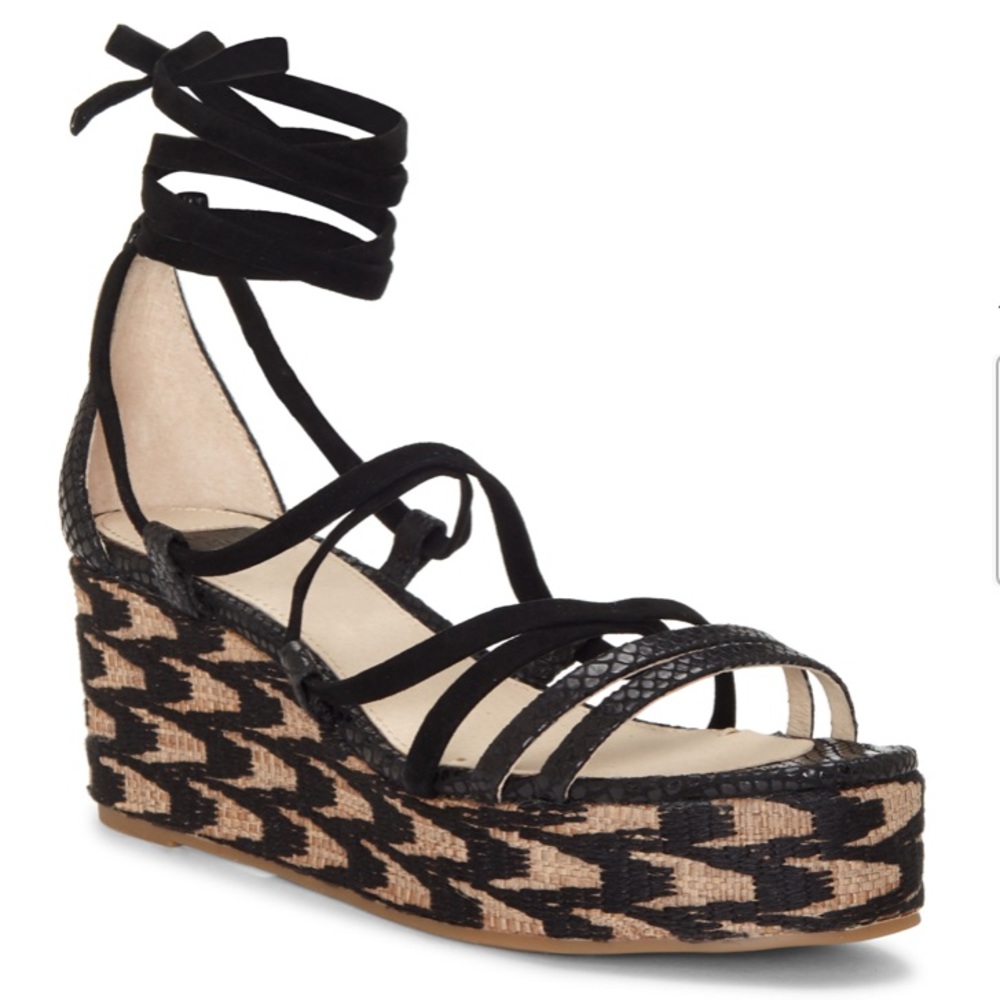 Louise etCie Platform Sandal- size 5.5- new, no tags, original box